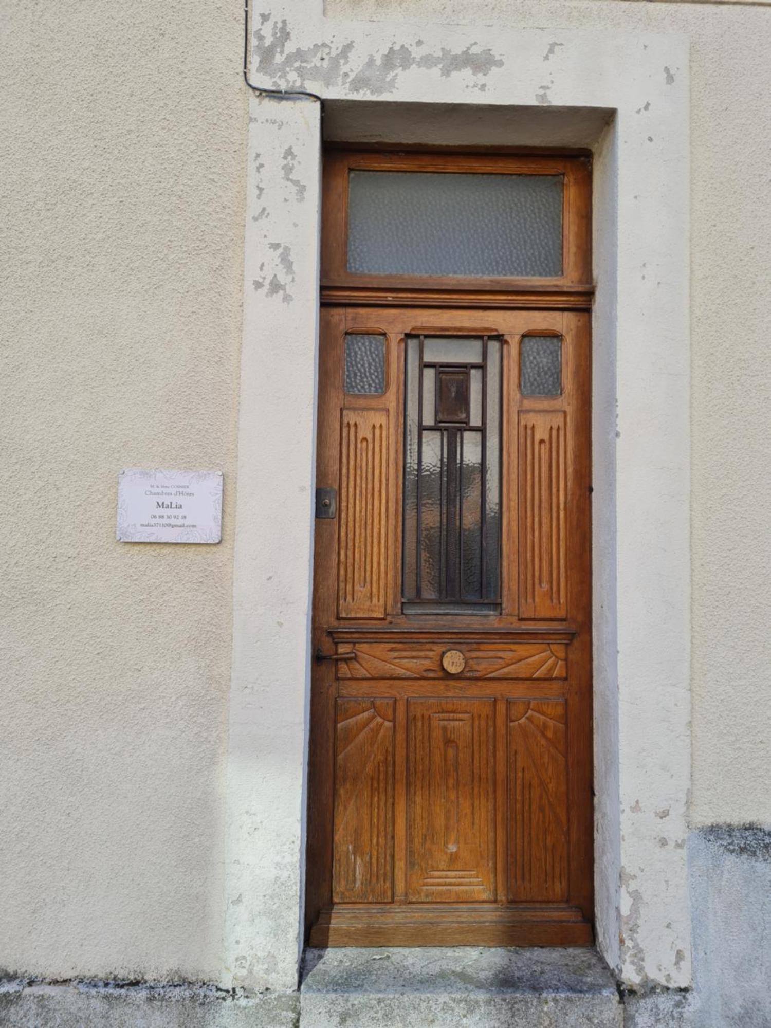 Bed and Breakfast Chez Malia Saint-Nicolas-des-Motets Exterior foto