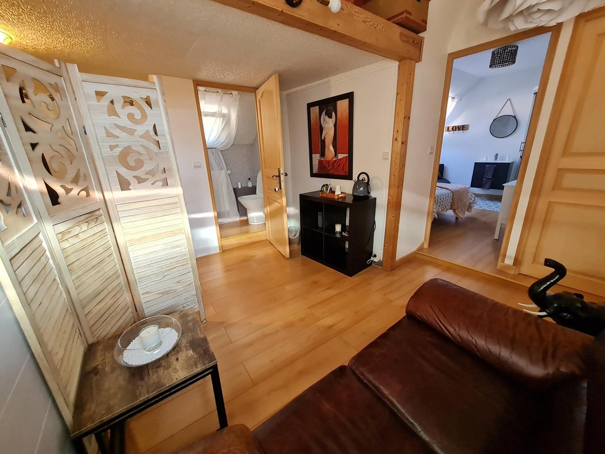 Bed and Breakfast Chez Malia Saint-Nicolas-des-Motets Exterior foto